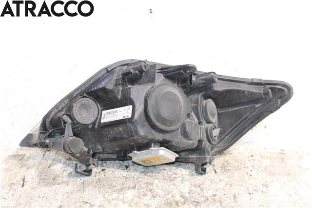 Frontlykt venstre halogen til Ford Kuga 2008-2012 (Type I)  (1590743|)