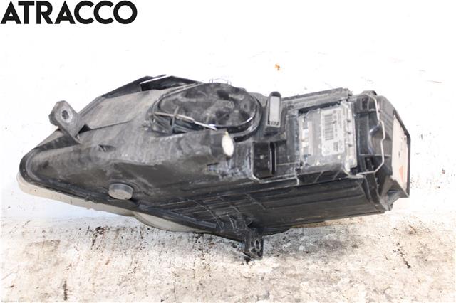 Frontlykt høyre halogen til VW Passat 2005-2010 (B6) (B6) (3C0941754K|)