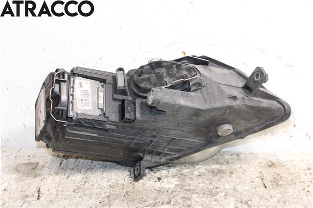 Frontlykt venstre halogen til VW Passat 2005-2010 (B6) (B6) (3C0941753K|)