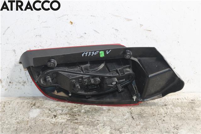 Baklykt venstre til Mitsubishi Colt 2009-2013 (Type VII, Fase 2)  (8330A701|)