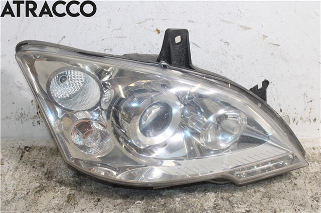 Frontlykt høyre halogen til Mercedes Vito/Viano, 2010-2014 (Fase 2) (W639) (W639) (A6398202961)