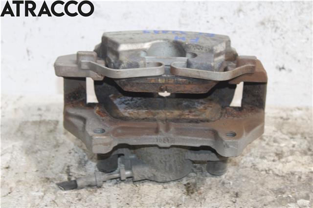 Bremsecaliper høyre foran til Volvo XC40 2018-2024  (36003280|)