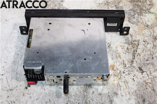 Bilstereo til BMW 3-Serie 1998-2005 (E46) (E46) (65126909883|)