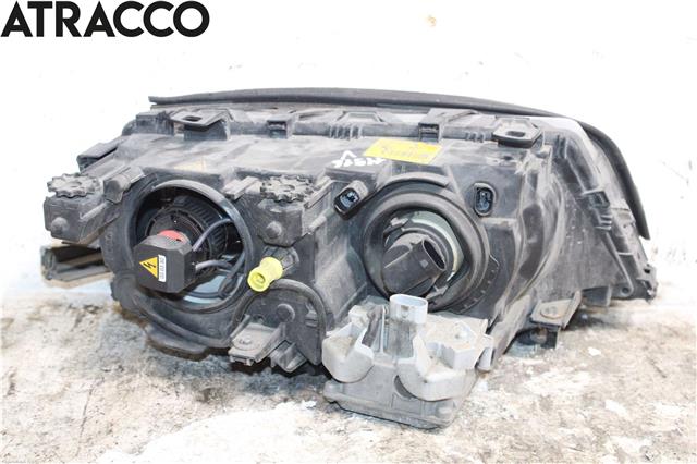 Frontlykt venstre halogen til BMW 3-Serie 1998-2005 (E46) (E46) (63126904275|)