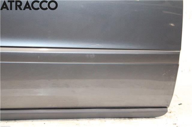 Dør høyre foran til Volvo V70 2005-2007 (Type II, Fase 2)  (8679659|)