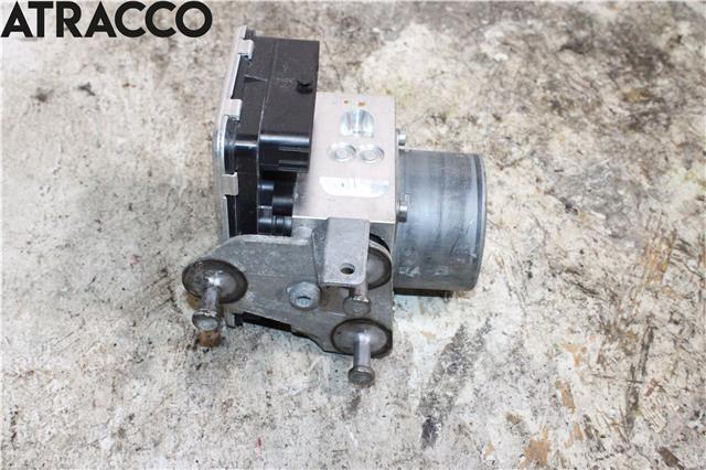 ABS sentral til Mercedes C-Klasse 2014-2018 (Fase 1) (W205) (W205) (A2534313200|)