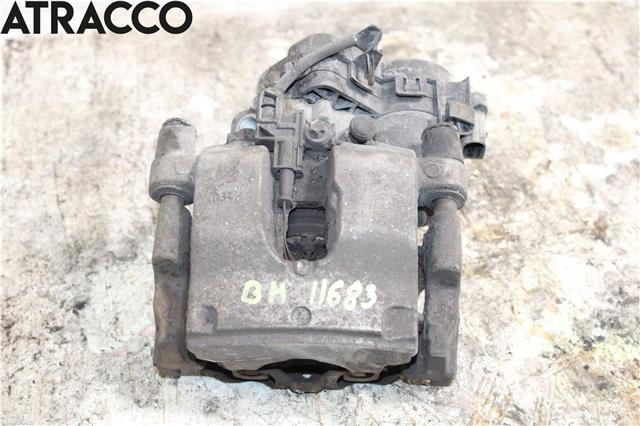 Bremsecaliper høyre bak til Mercedes C-Klasse, 2014-2018 (Fase 1) (W205) (W205) (A2054230481)