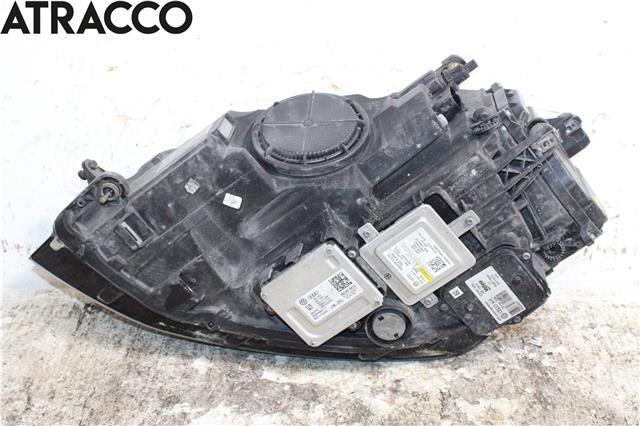 Frontlykt høyre halogen til VW Golf VII 2012-2017 (Fase 1)  (5G1941044|)
