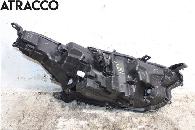 Frontlykt venstre halogen til Toyota Yaris 2020-->> (Type IV)  (81150K0080|)