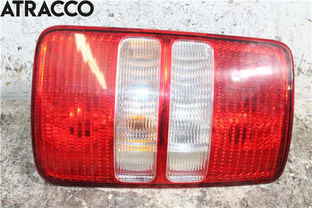 Baklykt høyre til VW Caddy, 2010-2015 (Type III, Fase 2) (2K5945096J)