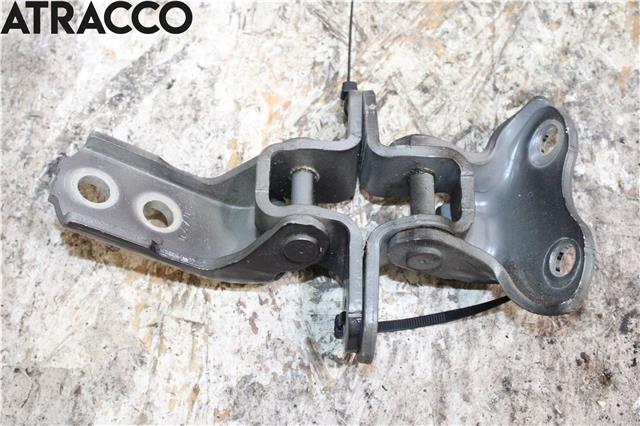 Hengsler til Toyota Yaris 2020-->> (Type IV) (6871002060|)