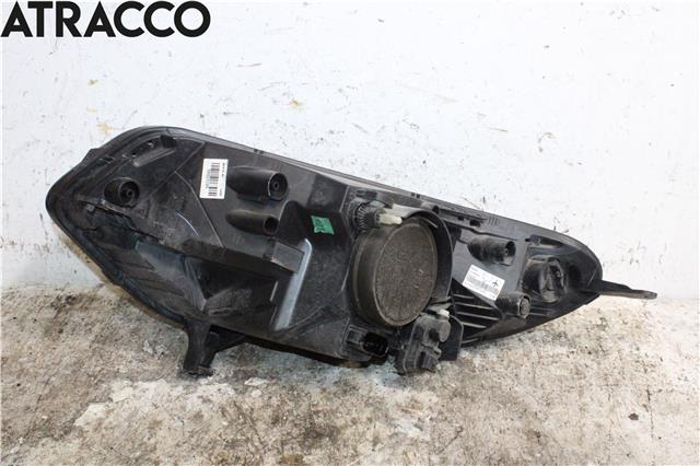 Frontlykt høyre halogen til Ford Focus 2011-2014 (Type III, Fase 1)  (2027016|)