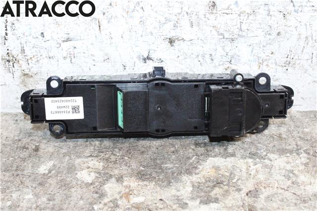 Diverse deler til Volvo XC40 2018-2024  (31456673|)