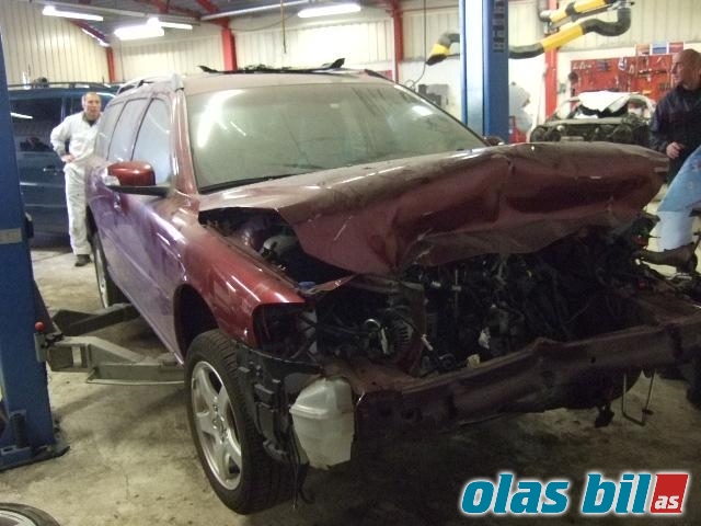 Volvo V70 2005-2007 (Type II, Fase 2) , Motorkode: D5244T7 6901454, Girkassekode: 1023822