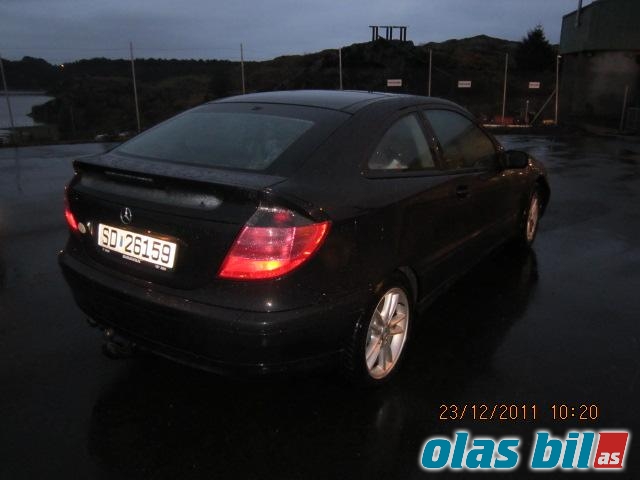 Mercedes C-Klasse 2000-2004 (Fase 1) (W203) (W203), Motorkode: M 111.951, Girkassekode: 722615 03 489080