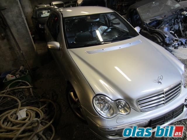 Mercedes C-Klasse 2004-2007 (Fase 2) (W203) (W203), Motorkode: M 271.946, Girkassekode: 7226950 R1404712601