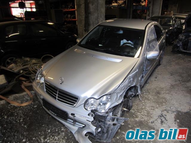 Mercedes C-Klasse 2004-2007 (Fase 2) (W203) (W203), Motorkode: M 271.946, Girkassekode: 7226950 R1404712601