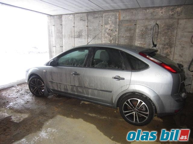Ford Focus 2004-2007 (Type II, Fase 1) , Motorkode: HWDA, Girkassekode: B5/IB5
