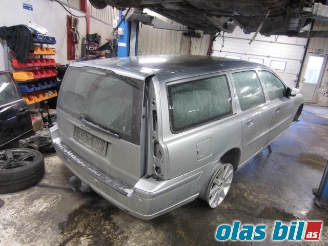 Volvo V70 2005-2007 (Type II, Fase 2) , Motorkode: D5244T7, Girkassekode: 9482389