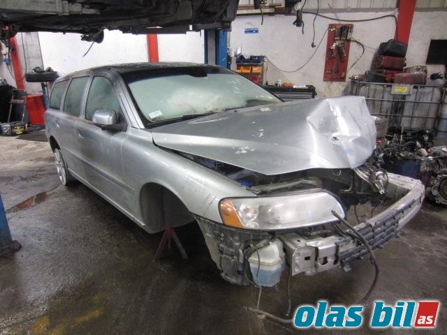 Volvo V70 2005-2007 (Type II, Fase 2) , Motorkode: D5244T7, Girkassekode: 9482389
