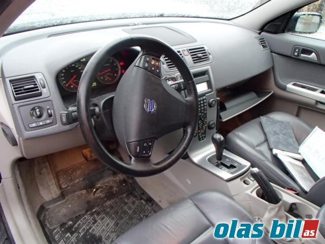 Volvo V50 2004-2007 (Fase 1) , Motorkode: B 5254 T3, Girkassekode: 30681143