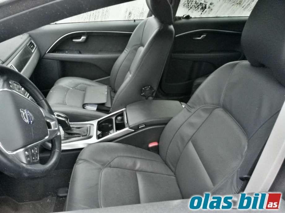 Volvo V70 2007-2013 (Type III, Fase 1) , Motorkode: D5204T3 6906355, Girkassekode: 1285179 13F3816911