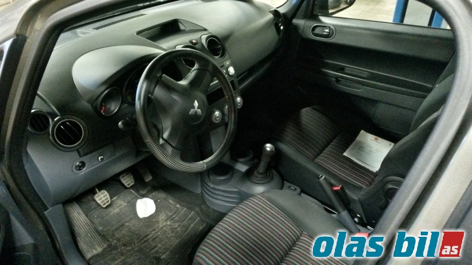 Mitsubishi Colt 2004-2008 (Type VII, Fase 1) , Motorkode: 135930, Girkassekode: