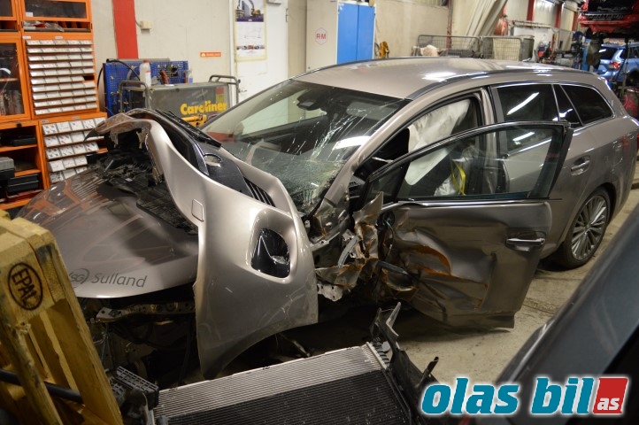 Toyota Avensis 2015-2019 (Type III, Fase 2) , Motorkode: 1WW, Girkassekode: 