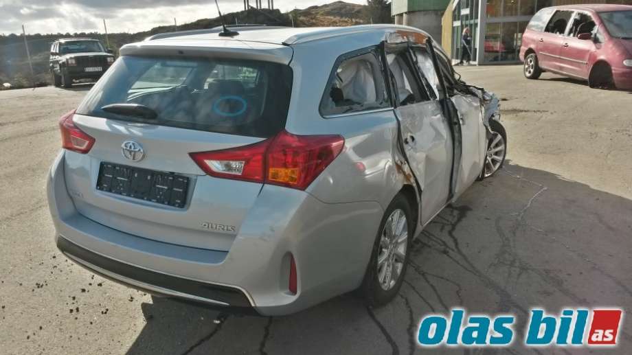 Toyota Auris 2013-2015 (Type II, Fase 1) , Motorkode: 1ZR-FAE, Girkassekode: 