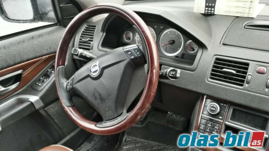Volvo XC90 2002-2006 (Type I, Fase 1) , Motorkode: D5244T4 6901083, Girkassekode: 31259317