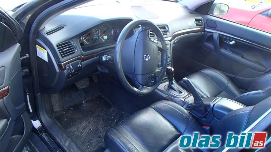 Volvo S80 1998-2006 (Type I) , Motorkode: D5244T2, Girkassekode: 8667365