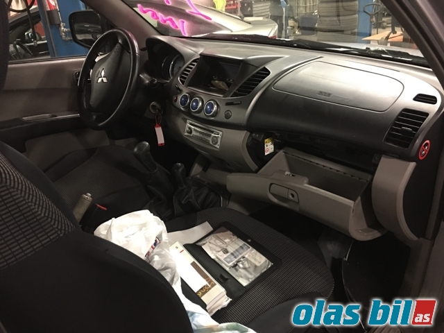 Mitsubishi L200 2006-2015 (Type IV) , Motorkode: 4D56, Girkassekode: V5MB1  4100