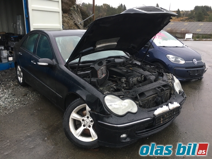 Mercedes C-Klasse 2004-2007 (Fase 2) (W203) (W203), Motorkode: M 271.940, Girkassekode: 722695 06 417377