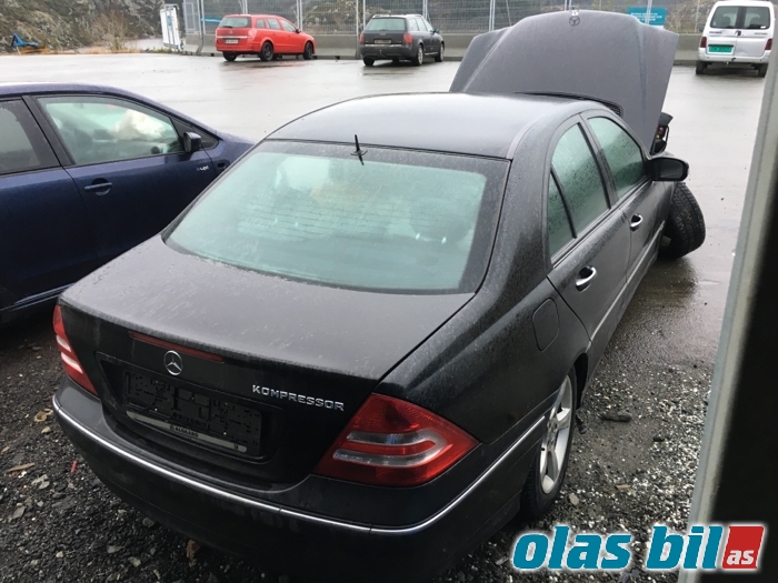 Mercedes C-Klasse 2004-2007 (Fase 2) (W203) (W203), Motorkode: M 271.940, Girkassekode: 722695 06 417377