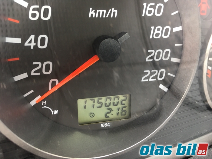 Nissan X-Trail 2002-2007 (T30) (T30), Motorkode: YD22ETI, Girkassekode: