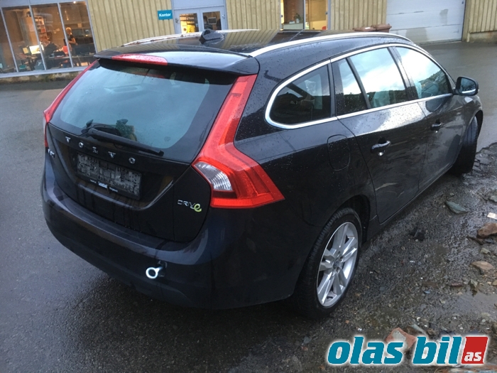 Volvo V60 2010-2013 (Type I, Fase 1) , Motorkode: D 4162 T, Girkassekode: 1285030