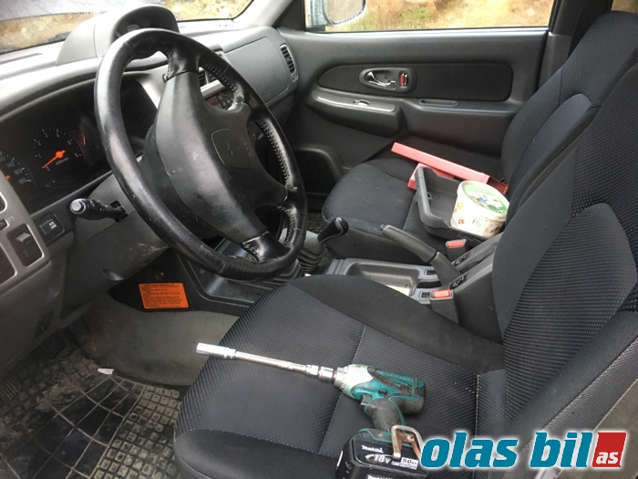 Mitsubishi L200 1996-2006 (Type III) , Motorkode: 4D56T, Girkassekode: v5mt1 48675