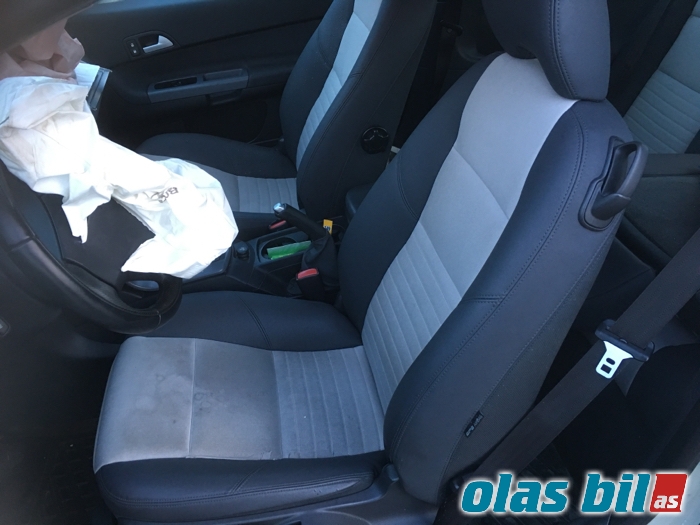 Volvo C30 2006-2009 (Fase 1) , Motorkode: B4164S3 6906044, Girkassekode: 31256144