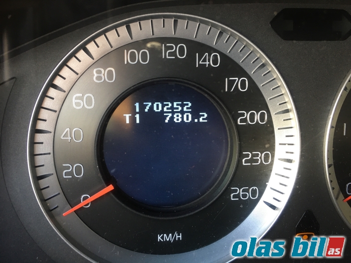 Volvo V70 2007-2013 (Type III, Fase 1) , Motorkode: D4164T 76 6906234, Girkassekode: 1283123