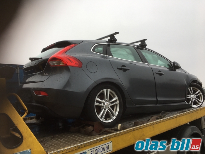Volvo V40 2012-2019 , Motorkode: D4162T, Girkassekode: 1285228