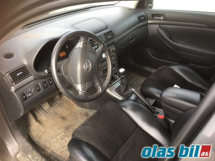Toyota Avensis 2003-2008 (Type II) , Motorkode: 2AD-FHV, Girkassekode: