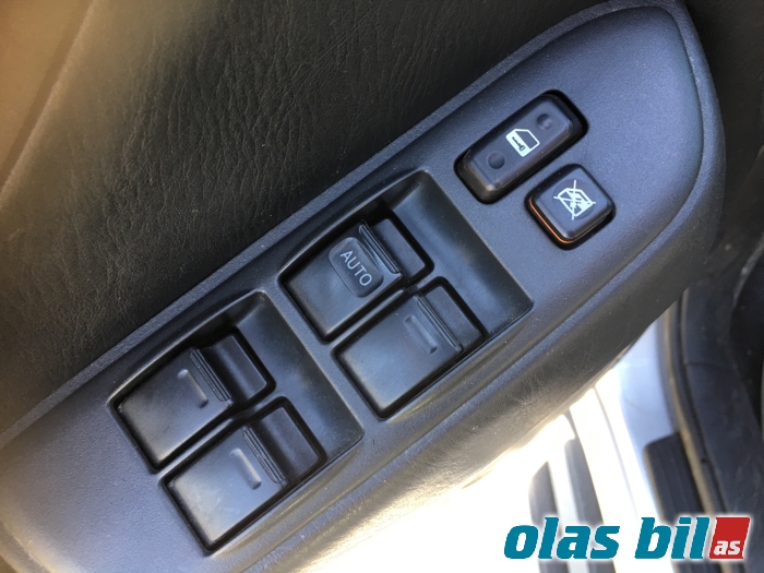 Toyota RAV4 2000-2006 (Type II) , Motorkode: 1CD-FTV, Girkassekode: 