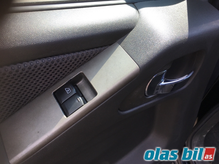 Nissan Navara 2005-2010 (Fase 1) (D40) (D40), Motorkode: YD25DDTI, Girkassekode: