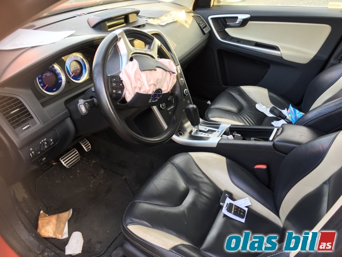 Volvo XC60 2008-2013 (Type I, Fase 1) , Motorkode: D 5244 T10, Girkassekode: 31280602 00000000001