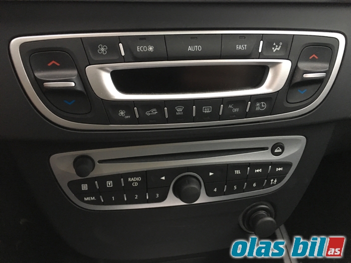Renault Fluence Z.E 2011-2014 , Motorkode: 5AM40, Girkassekode:
