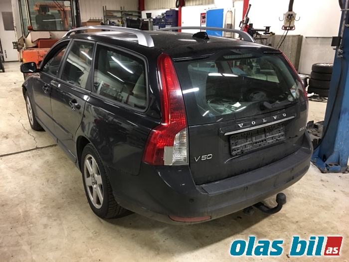 Volvo V50 2007-2012 (Fase 2) , Motorkode: D 4204 T, Girkassekode: 31259338