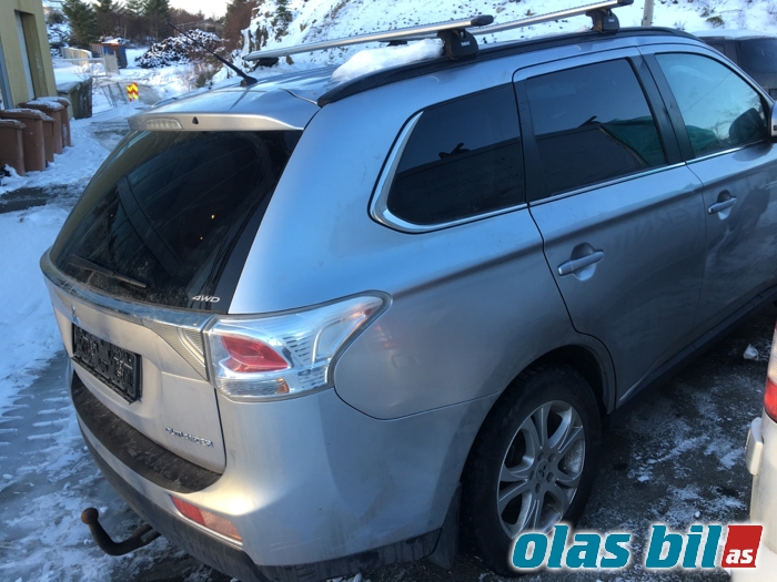 Mitsubishi Outlander 2012-2015 (Type III, Fase 1) , Motorkode: 4J11, Girkassekode: W1CJA-2-A4VA