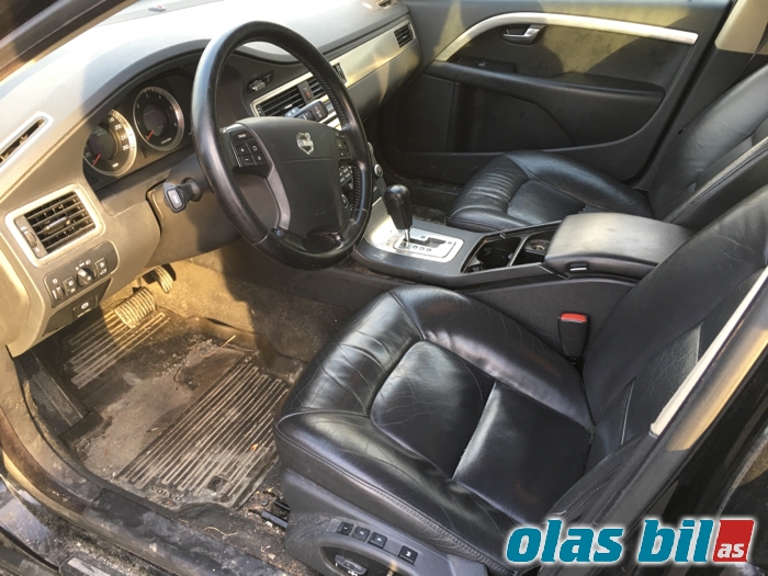 Volvo V70 2007-2013 (Type III, Fase 1) , Motorkode: D 5244 T5, Girkassekode: 31256205