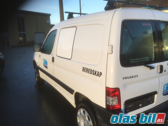 Peugeot Partner 2002-2008 (Type I, Fase 2) , Motorkode: 9HX (DV6ATED4), Girkassekode: