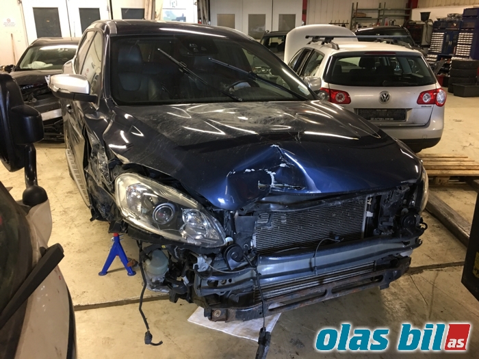 Volvo XC60 2014-2017 (Type I, Fase 2) , Motorkode: D5244T17, Girkassekode: 